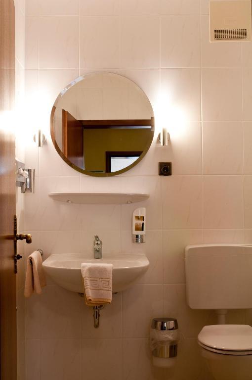 City Hotel Idar-Oberstein Room photo