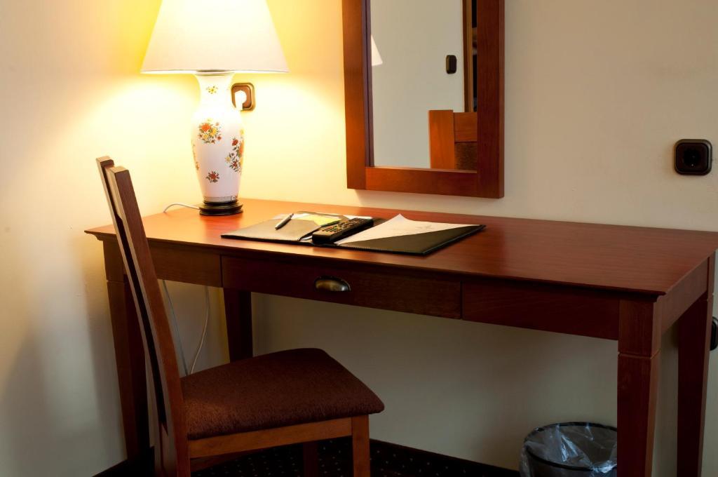 City Hotel Idar-Oberstein Room photo